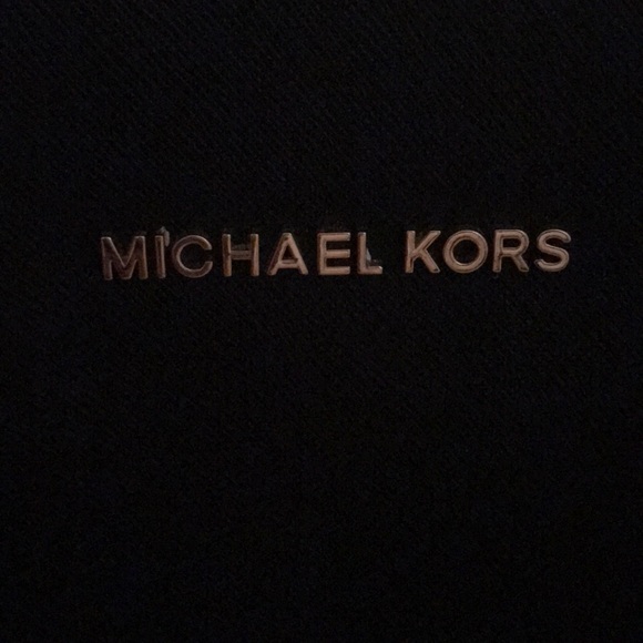 Black Michael Kors Hand Bag - Picture 2 of 3